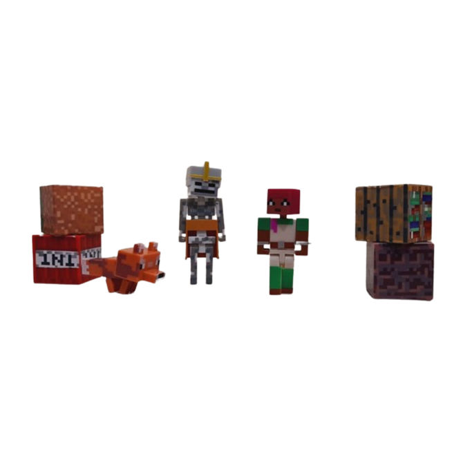 Minecraft%20Dungeons%20Character%20Action%20Figure%20Play%20Set%20for%20Kids%20-%20Model%204%20-%20Image%202