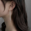 Japanese and Korean fashion temperament tassel women's slim tassel earrings simple high-end design sparkling diamond silver drop earrings. 