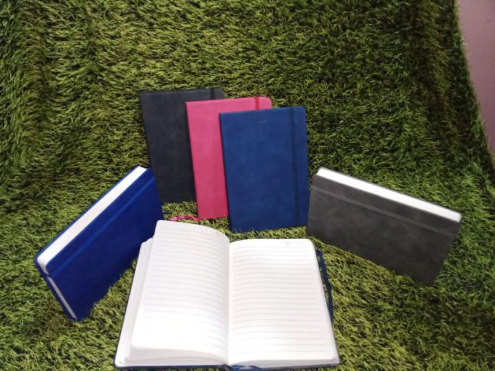 Professional%20A5%20Notebook%20with%20Elastic%20Band%20%7C%20Imported%20Elastic%20Bound%20Notebook%20%7C%20(A5%20-%2021%20x%2014.5%20x%201.3%20cm)%20Notebook%20with%20Elastic%20Closure%20for%20Organized%20Note-Taking,%20Journal%20%7C%20Ideal%20for%20Business%20Meetings%20and%20Academic%20Use%20(160,%20200,%20384%20Double%20Sided%20Pages)%20-%20Image%208