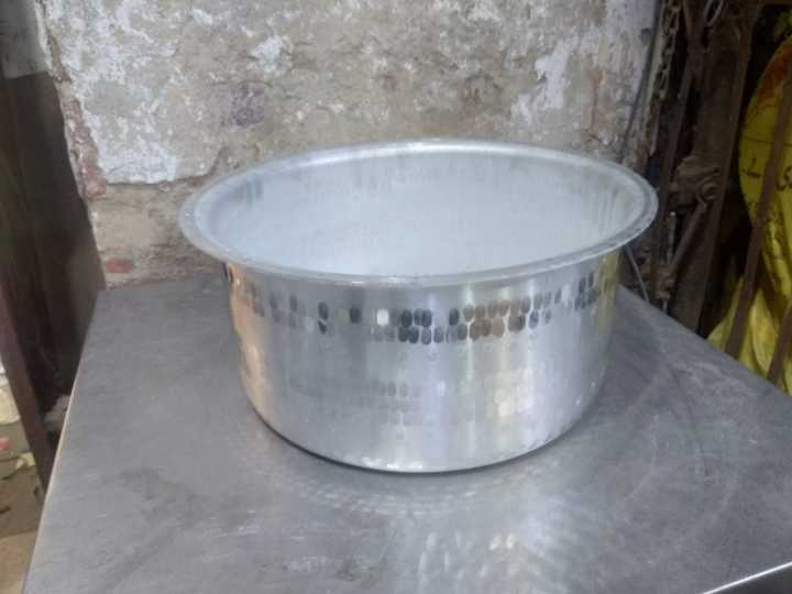 Large%20Degcha%20Cooking%20Sauce%20Pot%20Pateela%20with%20Lid%20Capacity%204kg%20-%20Image%205