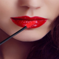100PCS Portable Lip Brush Disposable Lipstick Brush Black Beauty Makeup Tools Portable. 