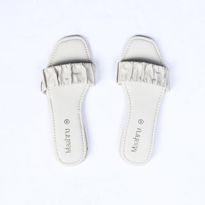 Maahru%20-%20Stylish%20Slippers%20For%20Women%20&%20Girls%20-%20Beige%20Elastic%20Flats%20-%20Image%203