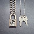 Hot! Original NANA with Nanjing lock necklace non-unlockable matte fog sand male punk R lock vintage necklace couple. 