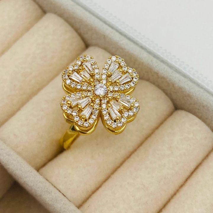Elegant%20Crystal%20Flower%20Spinning%20Ring%20with%20Diamond%20Accents,%20Adjustable%20Size,%20Women's%20Fashion%20Jewelry%20-%20Image%206