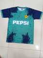PAKISTAN CRICKET TEAM TRAINING KIT  ADULT. 