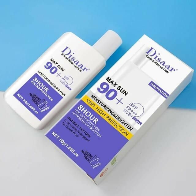 Disaar%20Whitening%20and%20Moisturizing%20Sunblock%20Sunscreen%20Lotion%20SPF%2060%20-%20Image%204