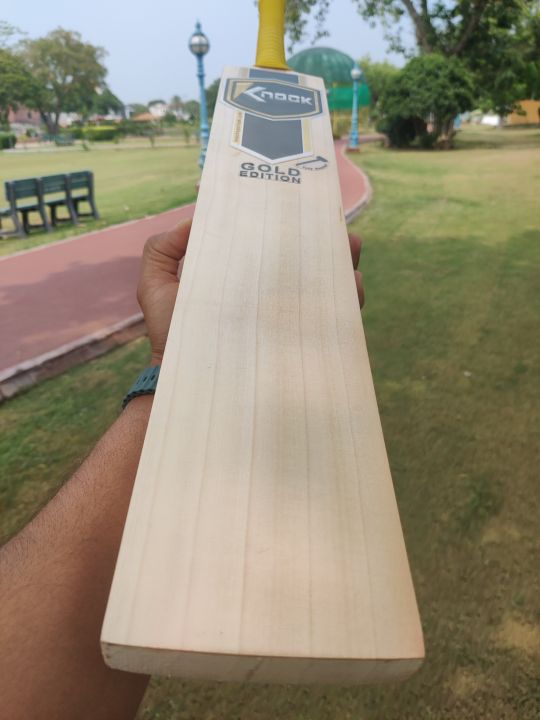 KNOCK%20GOLD%20EDITION%20BAT%20%7C%20HAR%20BALL%20BAT%20%7C%20ENGLISH%20WILLOW%20BAT%20%7C%20TOP%20PING%20%7C%20EXCELLENT%20BALANCE%20%7C%20-%20Image%204