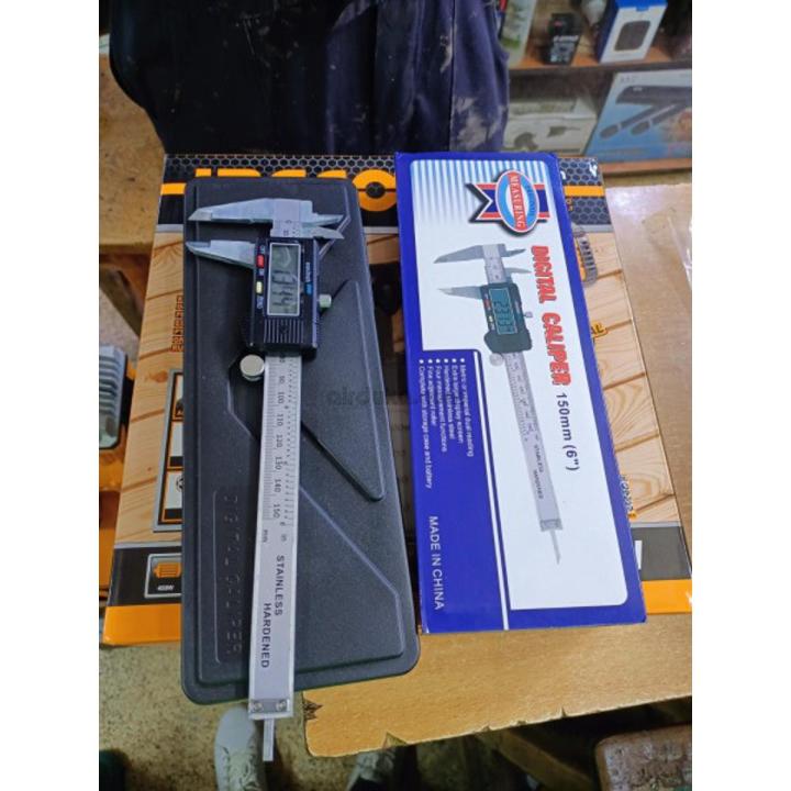 Precision Measuring Digital Vernier Calipers - 150mm (6")
