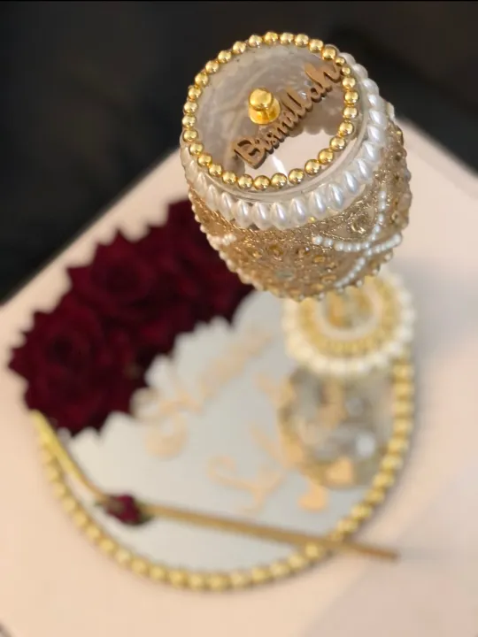 Luxury%20Handmade%20Personalised%20Gold%20Doodh%20Pilai%20Glass%20Set%20With%20Glass%20Tray%20and%20Straw%20%7C%20Golden%20Dhoodh%20Palai%20Glass%20%7C%20Wedding%20Glass%20-%20Image%203