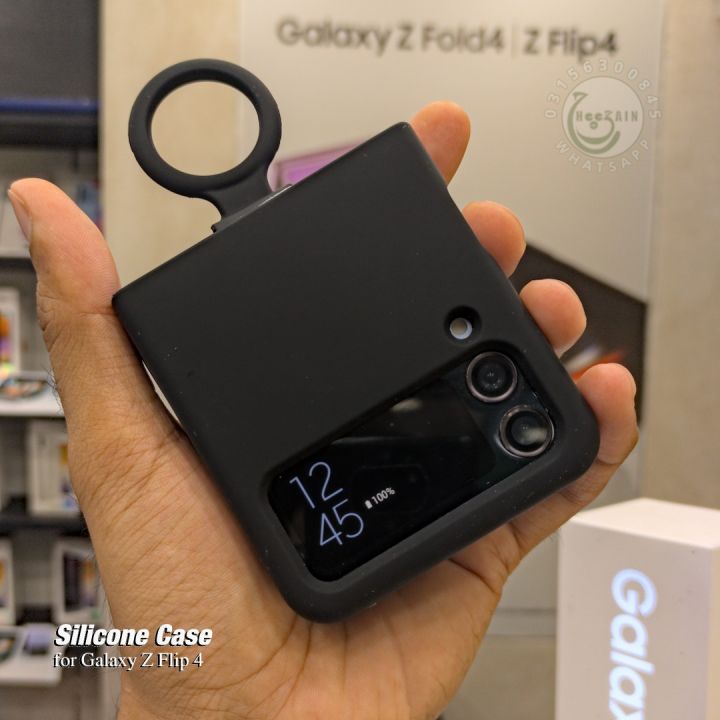 Galaxy%20Z%20Flip%204%20Silicone%20Case%20with%20Ring%20Holder%20-%20Image%204