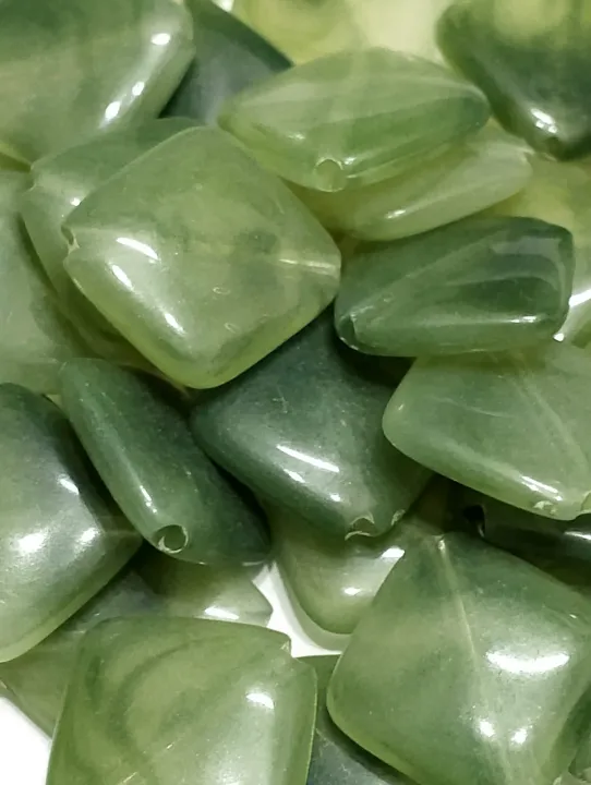 Square%20Chips%20Plastic%20Beads%20for%20DIY%20Crafts%20-%20Pack%20of%2040gms%20-%20Ideal%20for%20DIY%20Jewelry%20Making,%20Jewelry,%20and%20Dress%20Accessories.%20-%20Image%2010