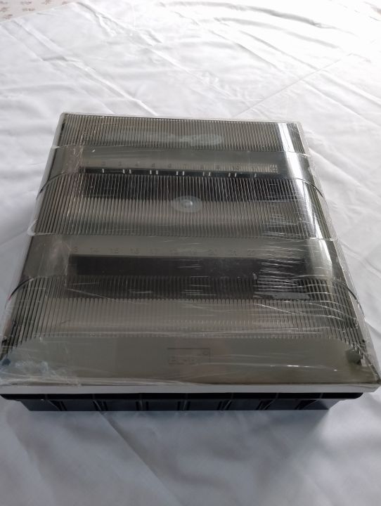 ELBi%20DB%20box%20with%20Cover.%20Available%20for%208.%2016.%2024.%20and%2036%20MCB%20circuit%20breakers.%20NEW.%20DOOR%20LOCK%20BROKEN.%20Made%20in%20TURKEY.%20Best%20for%20general%20use%20&%20Solar%20system.%20Electric%20Distribution%20box.%20-%20Image%205