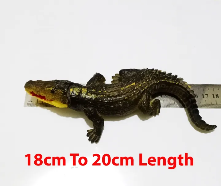 Realistic%20Rubber%20Alligator%20Toy%2010cm%20-%20Wild%20Animal%20Zoo%20Figure%20for%20Kids%20%7C%20Magar%20Mach%20Play%20Toy%20-%20Image%205