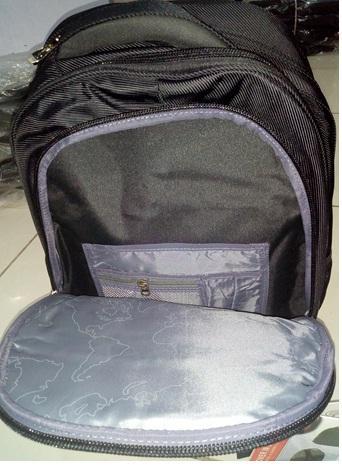 POWER%20IN%20EAVAS%20BACKPACK%20-%20Image%208