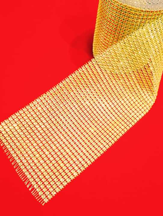 Silver%20Gold%2036%20/%2072%20Inches%20Cuttable%20Plastic%20Hollow%20Mesh%20Lace%20%E2%80%93%20Flexible%20DIY%20Craft%20Trim%20for%20Decorations%20&%20Projects%20-%20Image%203