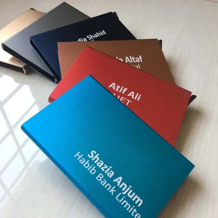 Pop%20Up%20Cards%20Holder%20Metal%20-%20Customized%20Name%20Engraved%20%7C%20By%20MugArt.PK%20-%20Image%204