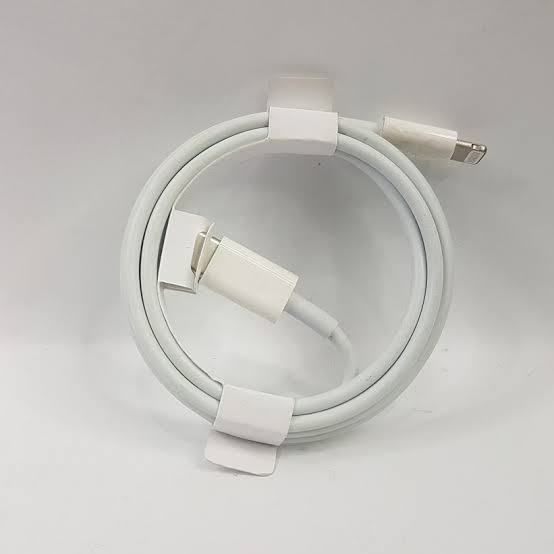 Iphone%20original%20%20PD%20cable%20(Type%20C%20to%20Lightning)%20%7C%20Fast%20charging%20PD%20Cable%20for%20iphone%20-%20Image%204