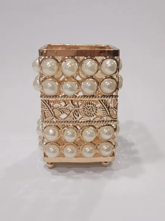 Crystal%20Makeup%20Brush%20Liner%20Mascara%20Holder%20Organizer%20Square%20Design%20Cosmetics%20Tools%20Container%20Comb%20Holder%20Pen%20Pencil%20Holder%20Storage%20Holder%20for%20Home%20Dressing%20Table%20and%20Birthday%20Gift%20-%20Image%204