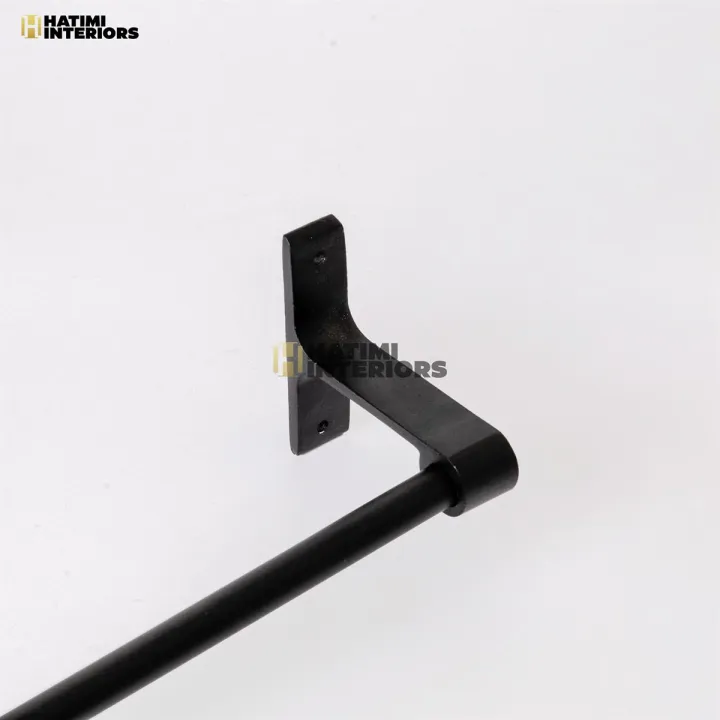 ELEVATE%20YOUR%20BATHROOM:%20BLACK%20ALUMINUM%20TOWEL%20ROD%20ORGANIZE%20WITH%20STYLE:%20SLEEK%20AND%20MODERN,%20OUR%20PREMIUM%20TOWEL%20ROD%20KEEPS%20YOUR%20TOWELS%20DRY%20AND%20YOUR%20SPACE%20SOPHISTICATED.%20-%20Image%203