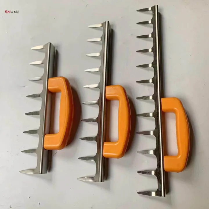Tiling%20Masonry%20Tool%20Notch%20Trowel%20Lightweight%20Easy%20to%20Push%20and%20Pull%20Professional%20Paving%20Tiles%20Device%20Tiles%20Flooring%20Hand%20Trowel%20for%20Craftsmen%20-%20Image%205
