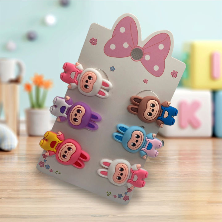 3%20Pcs%20Labubu%20Kids%E2%80%99%20Hair%20Clips%20Random%20-%20Cute%20Cartoon%20Characters%20for%20Everyday%20Wear%20-%20Image%202