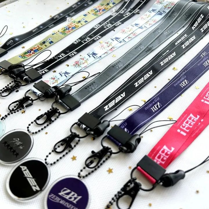 XinXinZ KPOP Stray-Kids Itzy IVE Ateez Gidle Lesserafim LOGO Printing Phone Lanyard ID Card Holder Lanyard Light Stick Pendant