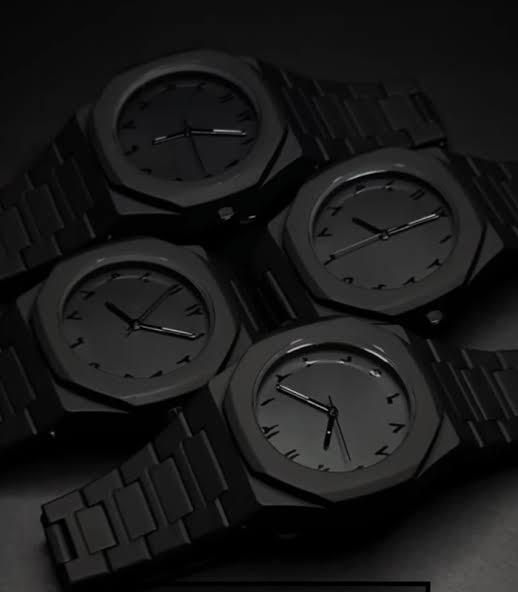 Aura%20Smart%20Watch%20for%20Men%20&%20Women%20%E2%80%93%20Stylish%20Digital%20Watch%20with%20Modern%20Design.%20-%20Image%203