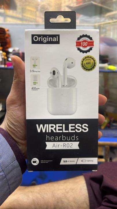 M10%20,%20Air%2031%20,%20M39%20,%20%20YD04%20,%20YD05%20,%20Air%20R02%20,%20Earbuds%20Pro%20,%20Links%20313%20,%20AT08%20Ulra%20Best%20Quality%20Earbuds%20Airpods%20Earphones%20-%20Image%209