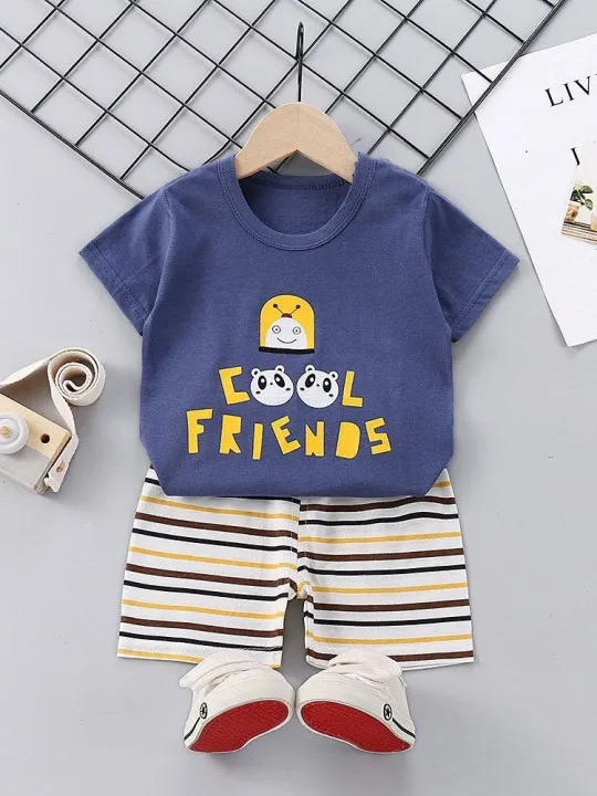 Comfortable%20CoolFriends%20T-Shirt%20&%20Shorts%20Pant%20Set%20for%20Kids%20(0-5%20Years%20Children)%20%7C%20Perfect%20for%20Baby%20Boys%20&%20Girls%20-%20Image%204