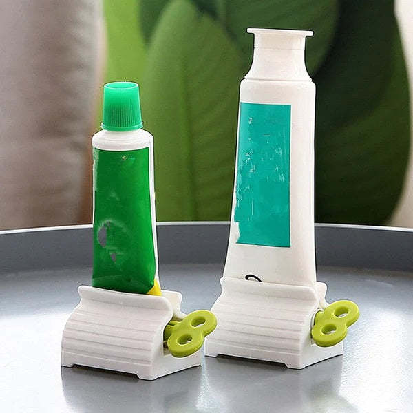 Pack%20of%204%20Plastic%20Rotary%20Toothpaste%20Squeezer%20Device%20-%20Durable%20Rolling%20Tube%20Paste%20Squeezer%20&%20Dispenser%20-%20Manual%20Rotary%20Paste%20Holder%20-%20Image%202