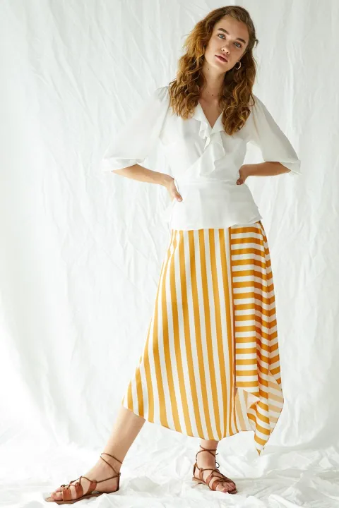 Koton%20Women's%20Yellow%20Striped%20Skirt%209KAF70141OW%20-%20Image%203