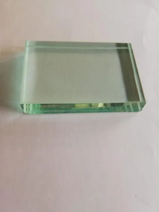 Glass%20Slab%20(75%20X%2048)mm%20Thickness:%2012mm%20for%20Schools%20science%20Lab%20-%20Image%202