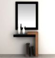 Mirror Console. 