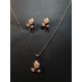 Cute Rose necklace for girls | Rose neckalce and earrings for girls | Aesthetic jewellery for girls. 