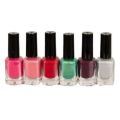 - Peel off Nail Polish - Multicolor. 