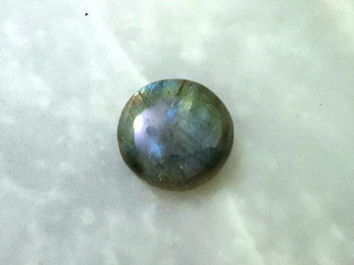 Natural%20Labradorite%20Stone%20/%20Rainbow%20Opal%20-%20Image%205