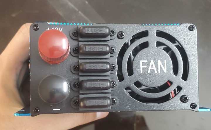 Eastern%20Inverter%204000W,%20Converter,%20SDC%204000A%20with%20Led%20Display,%204000VA,%20DC%2012V%20TO%20AC%20220V%20SOLAR%20INVERTER%20(EASTERN)%20-%20Image%205