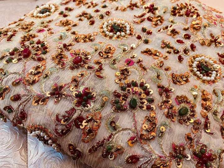 MUGHAL%20E%20AZAM%20Luxury%20Chiffon%20Collection%202%20piece%20Shirt%20&%20Dupatta%20Fabric%20Pure%20soft%20Chiffon%20SWAROVSKI%20CRYSTALS%20&%20BEADS%20COMPLETE%20HANDMADE%20WORK%20-%20Image%209
