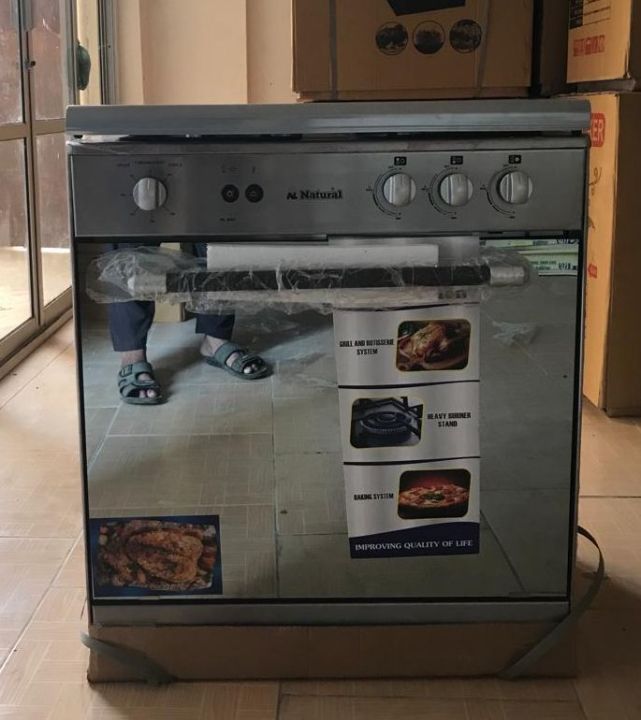 NATURAL Cooking Range NA-4003 – 27-inch, 3 Brass Burners, Stainless Steel Top (Magnetic Or Non-Magnetic), Auto Ignition & Special Thermostat