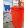 PLASTIC BUCKET 30 LITER WITH LID. 