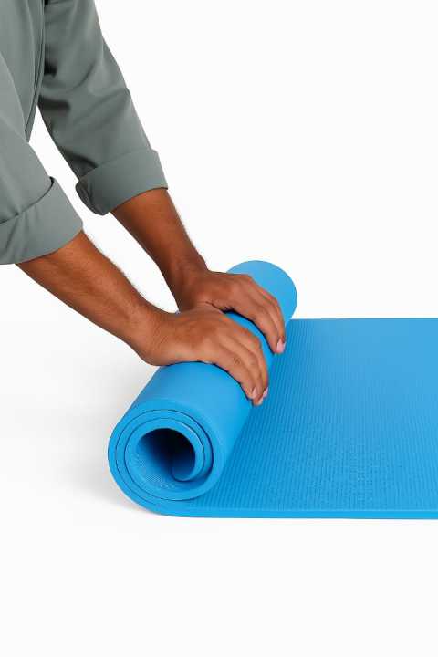 4mm%20%20Extra%20Thick%20Non%20Slip%20yoga%20mat%20with%20shoulder%20strap%20-high%20Density%20Exercise%20Mat%20-%20Image%208
