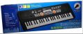 Keyboard 49 keys. 