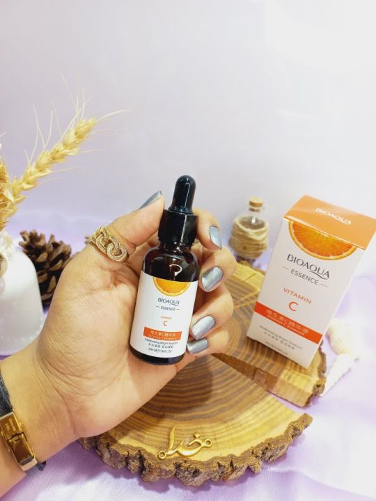 BIOAQUA%20Natural%20Vitamin%20C%20Moisturizing%20Anti-Aging%20Face%20Serum%2030ml%20-%20Image%204