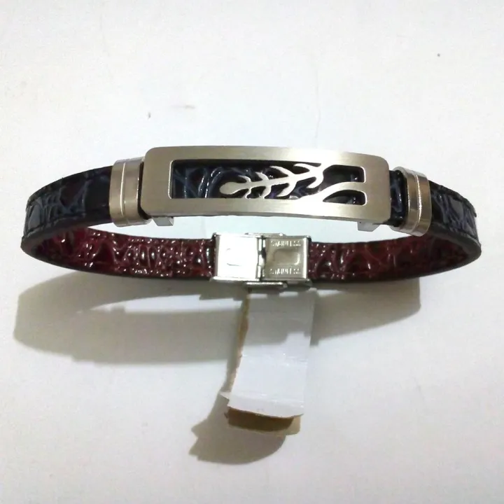 Genuine%20Leather%20Stylish%20Bracelet%20for%20Men%20with%20Silver%20Buckle%20-%20Image%203