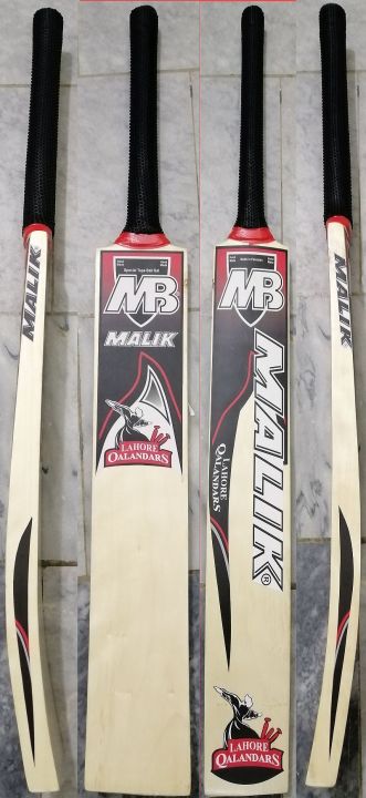 MB%20MUGHAL%20LAHORE%20QALENDARS%20Tape%20ball%20Cricket%20Bat%20RED%20-%20Image%202