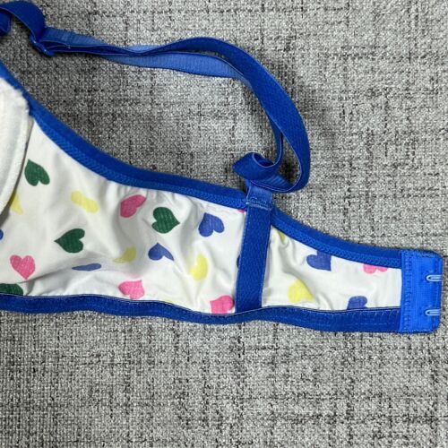 Push-Up%20Double%20Padded%20Bra%20-%20A%20Stylish%20and%20Comfortable%20Choice%20for%20Girls%20Looking%20for%20Extra%20Lift%20and%20Support.%20-%20Image%205