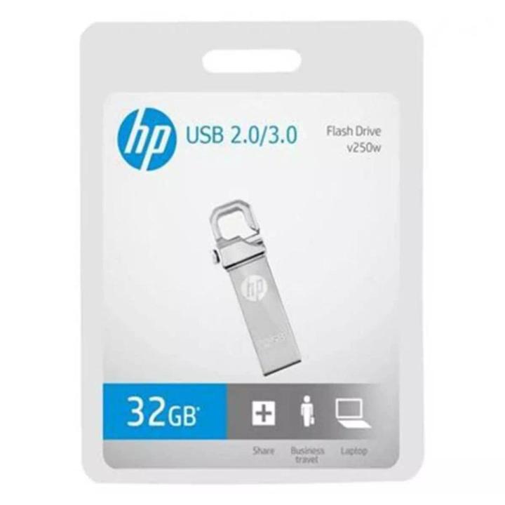 HP 32GB USB 3.0 FLASH DRIVE - METALLIC Finish