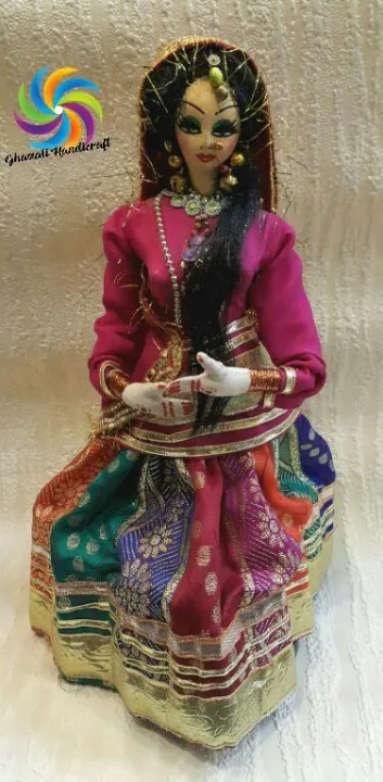 Handmade%20Dolls%20Dulhan%20Pakistani%20Traditional%20Dolls%20.%20Pakistani%20souvenirs.%20%20Made%20with%20cloth%20.%20Collector%20item%20-%20Image%202