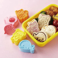 Kids Bento Sandwich mold Cutter Cartoon Animal Bear Bread Cutter Make DIY Pancakes for Bento Boxes. 