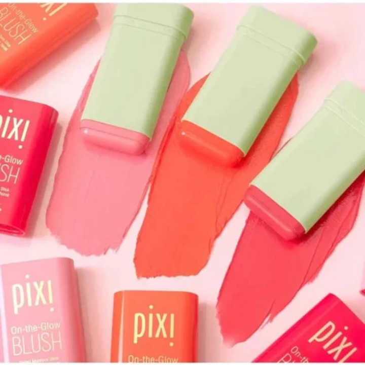 Pix%C3%AC%20By%20Petra%20On-the-Glow%20BLUSH%20STICK%20Blush%20stick%20%7C%20Fleur,%20Ruby%20&%20Juicy%20Blush%20-%20Image%203